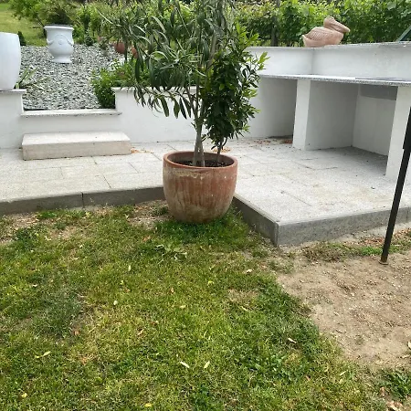 Terra Toscana Apartment Sarvar